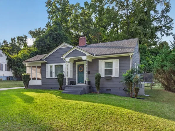 311 Woodland Dr, Belton, SC 29627
