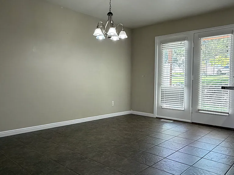 9661 S Villa Springs Cv — Photo 6