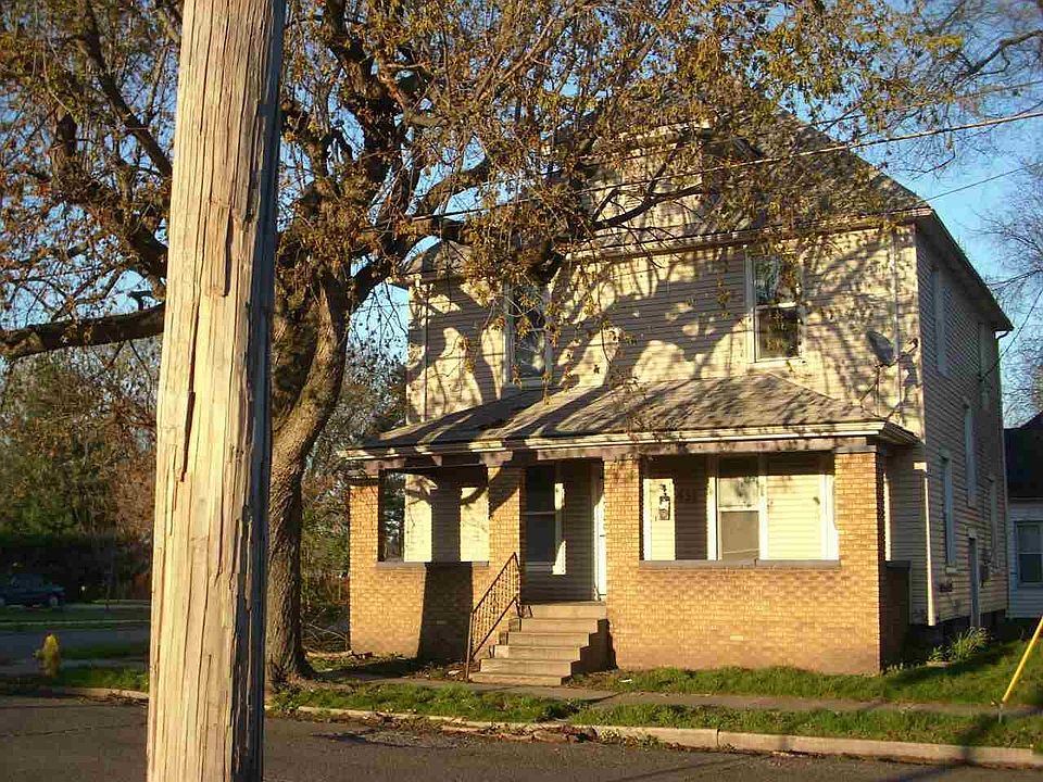 1st image of 431 N 15th St