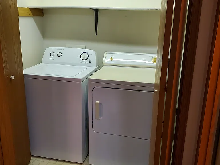 1124 N Forest View Dr S — Photo 6