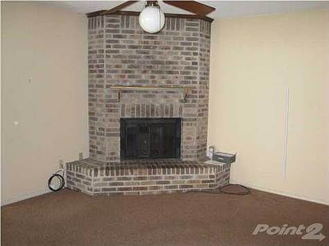 4th image of 7767 Folkstone Dr