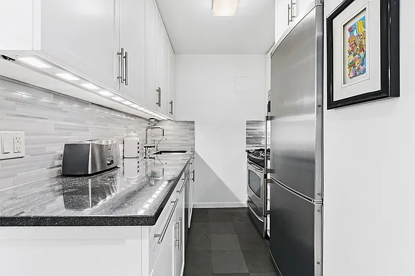 Sold by Compass | media 3