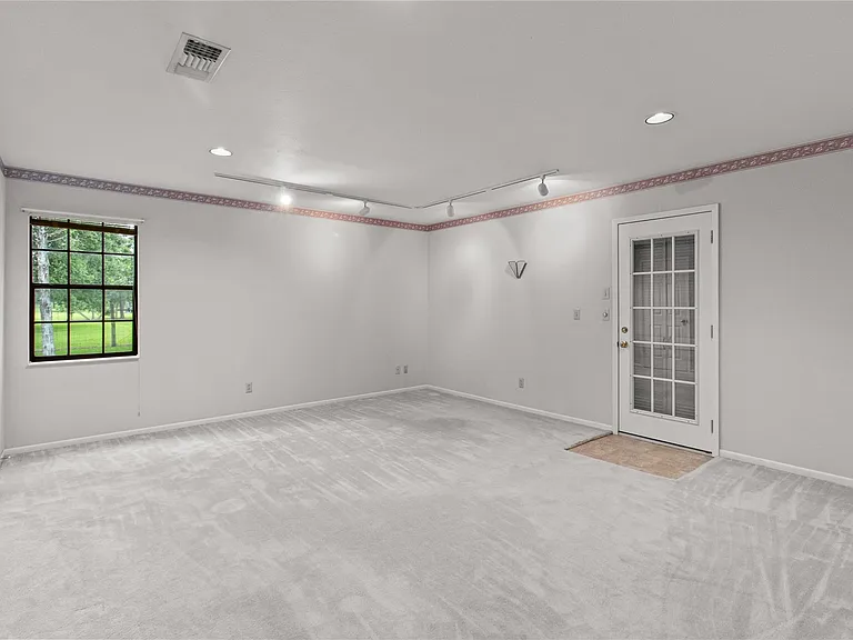 4848 Wickwillow Ln — Photo 17