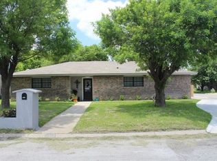 101 Pauline Cir, Del Rio, TX 78840