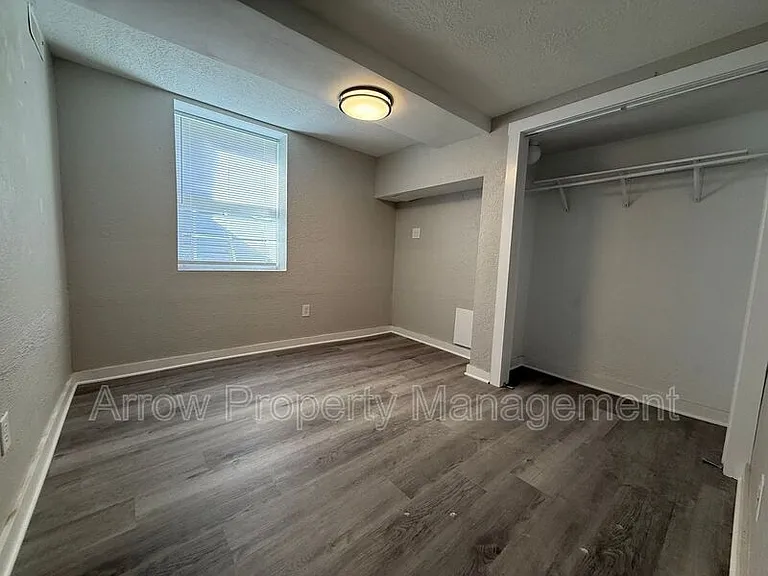 648 N 26th St — Photo 10