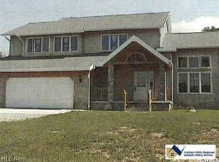 7289 Leroy Thompson Rd, Thompson, OH 44086