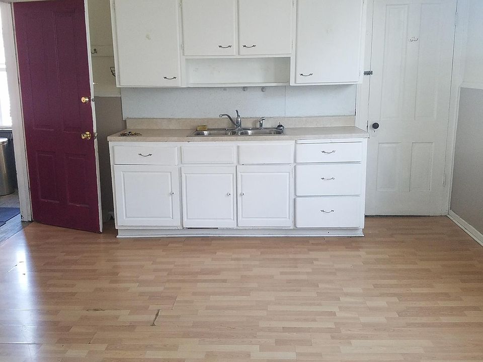 Kitchen - Double sink