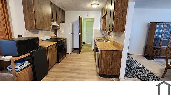 3rd image of 518 S 18th St