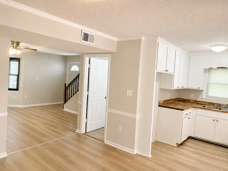 4345 Barrington Pl — Photo 27