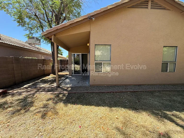 4260 E Rosemonte Dr — Photo 31