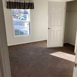 3rd image of 18 Faucette Ct #149