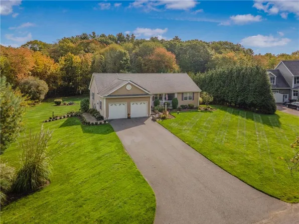 263 Plain St, Rehoboth, MA 02769