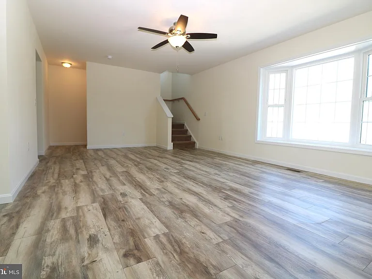 72 Filbert Dr — Photo 4