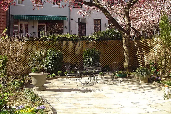 Rented by Sotheby's International Realty | media 56