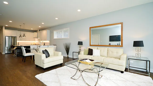 3 bed, 2.5 bath, $5,000 — Photo 3