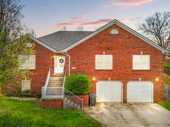 130 Cedar Rdg, Frankfort, KY 40601
