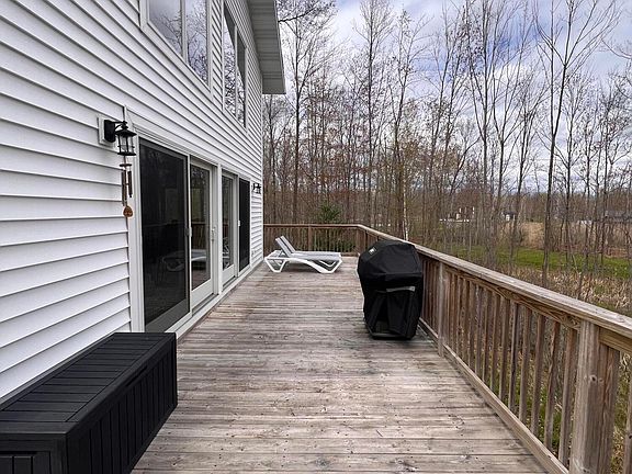 5th image of 3776 N Sturgeon Rd