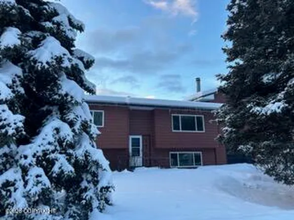 1704 Orca Pl, Anchorage, AK 99501