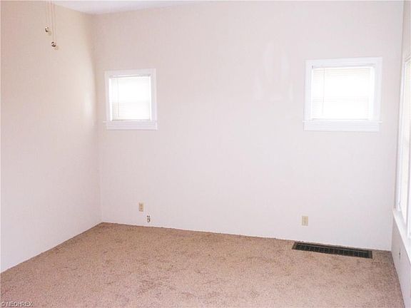4th image of 670 Mohawk Ave