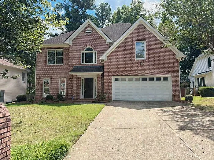 4 bed, 2.5 bath, 2981 sqft, $2,900 — Photo 1