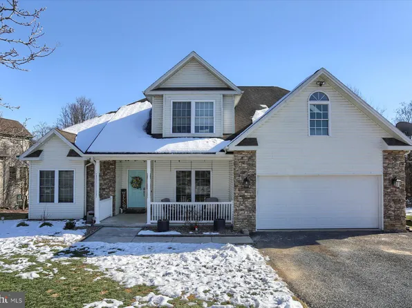432 Woodland Dr, Dillsburg, PA 17019