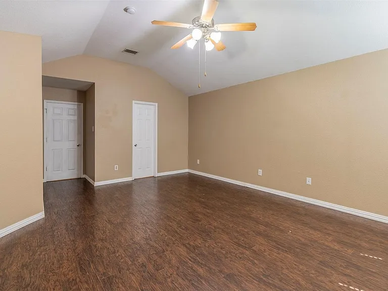 2017 Lake Highlands Dr — Photo 19