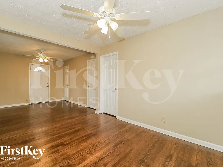 1300 Anderson Mill Rd — Photo 9