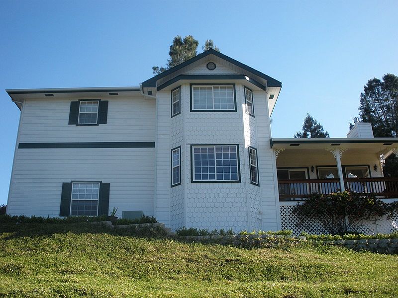 1st image of 3896 Pinecrest Dr