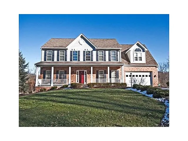 101 Bryna Ln photo 1