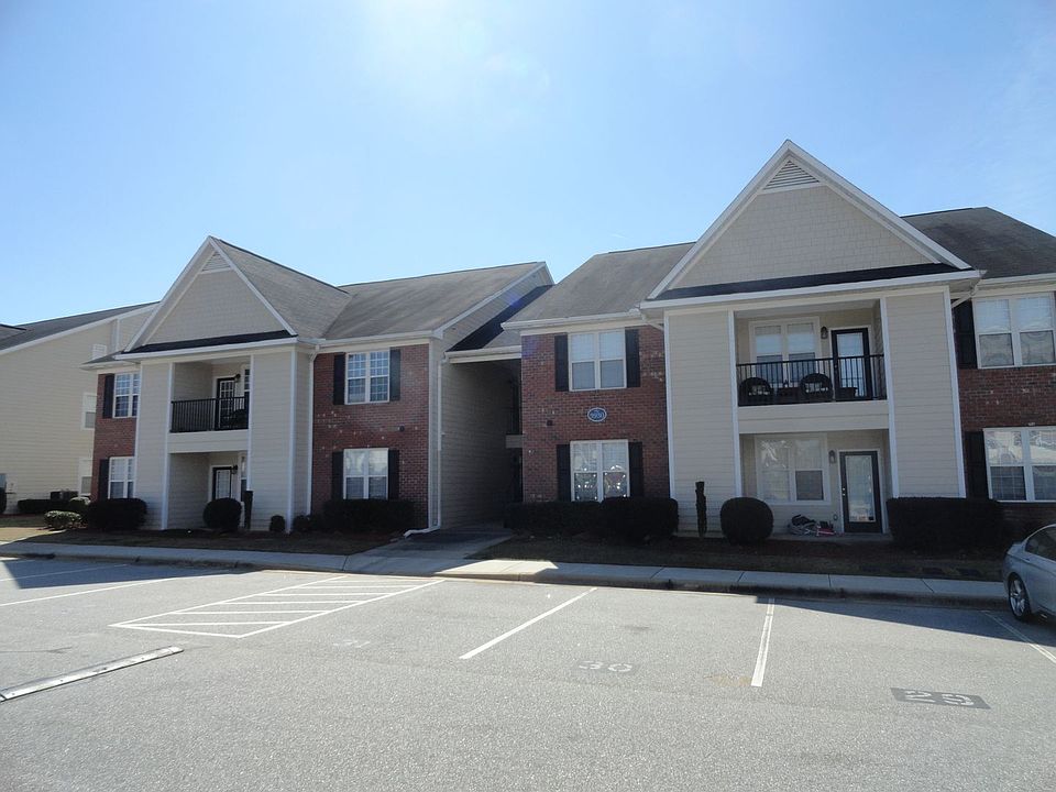 1st image of 3930 Bardstown Ct APT 202