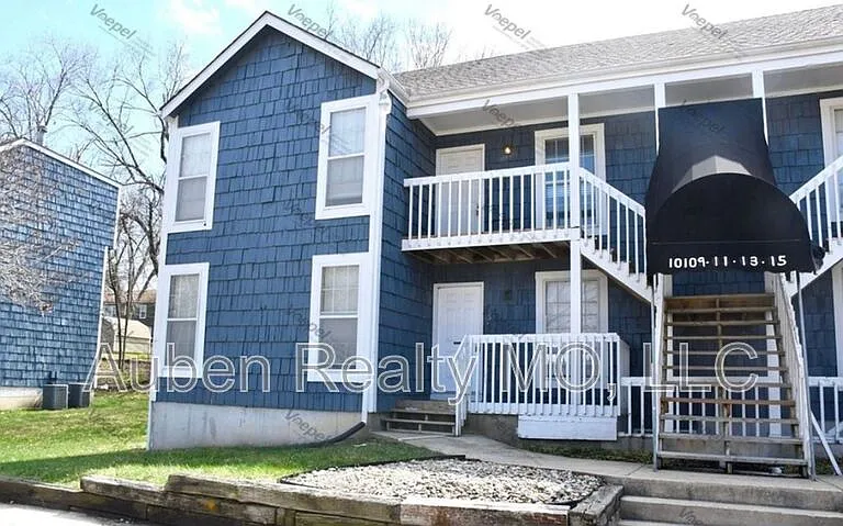 10113 E 67th St — Photo 1