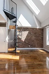 350 West 21st Street, #7
