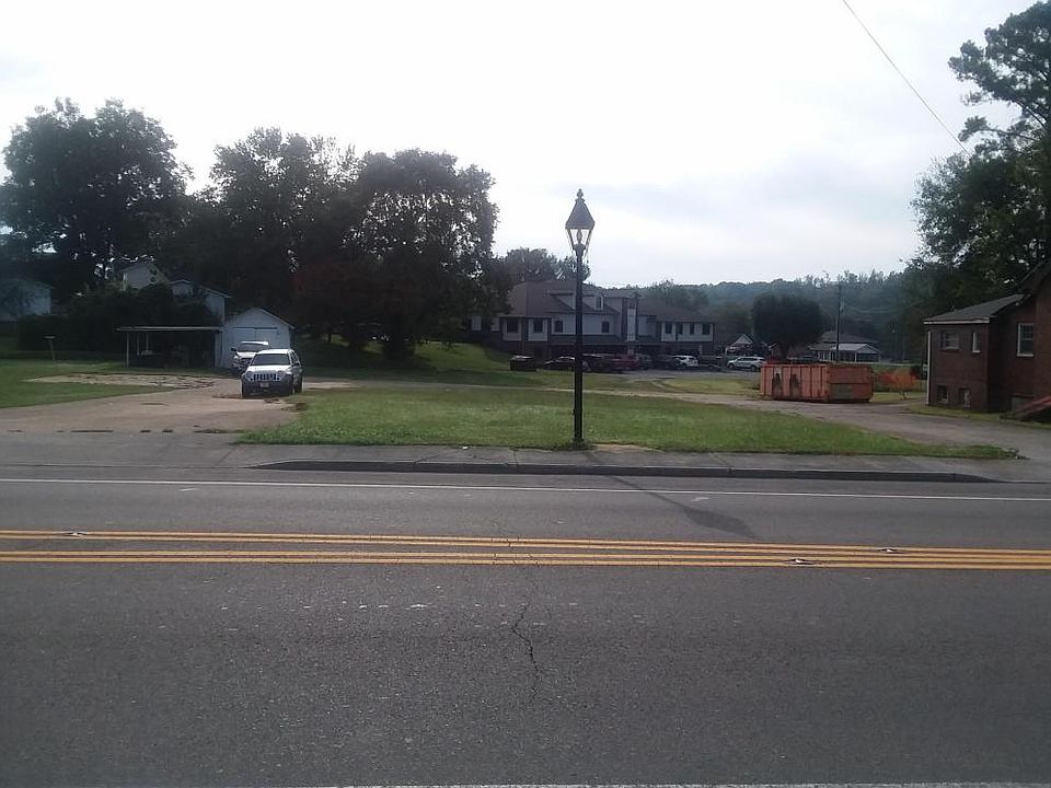 1st image of 805 Mulberry St