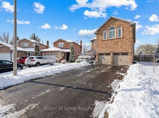 18 Bayel Cres, Richmond Hill, ON L4S 1C2