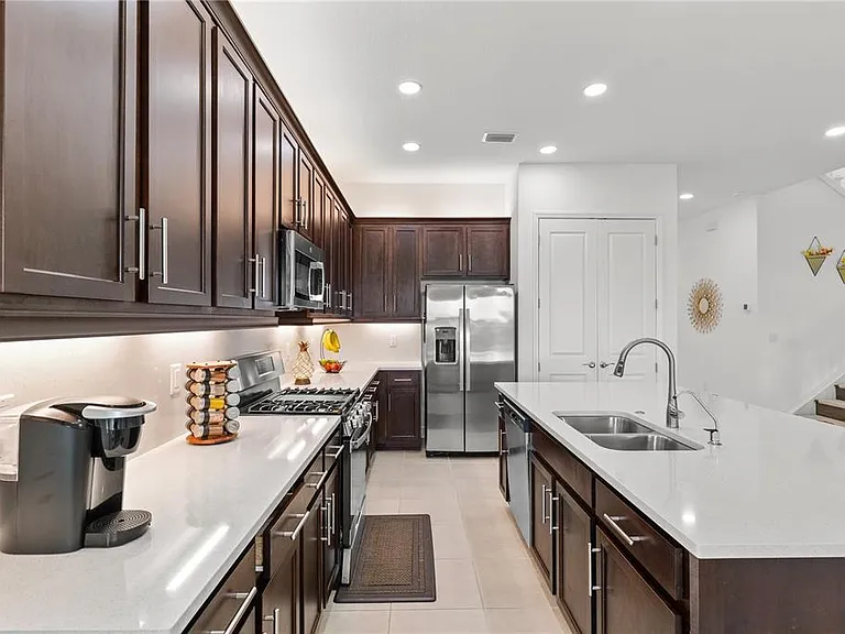 32558 Tree Of Life Ave — Photo 11