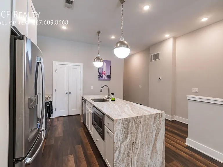 711 N 16th St #1 — Photo 7