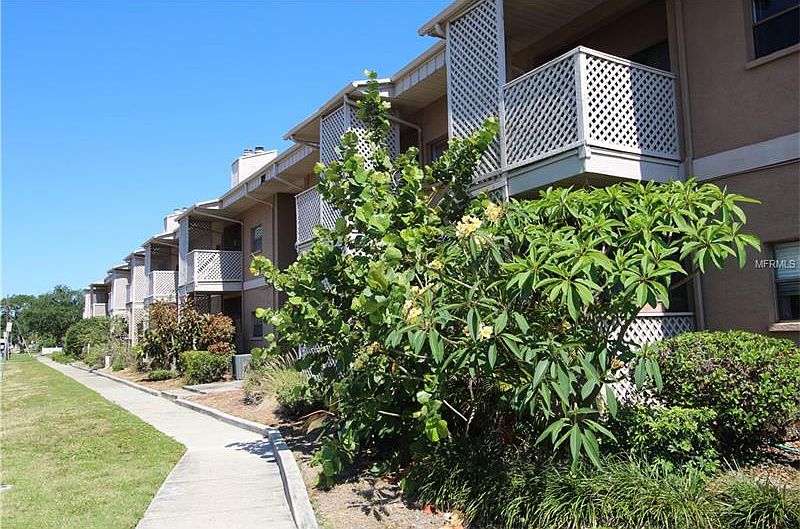 1st image of 4405 W Fair Oaks Ave APT 15