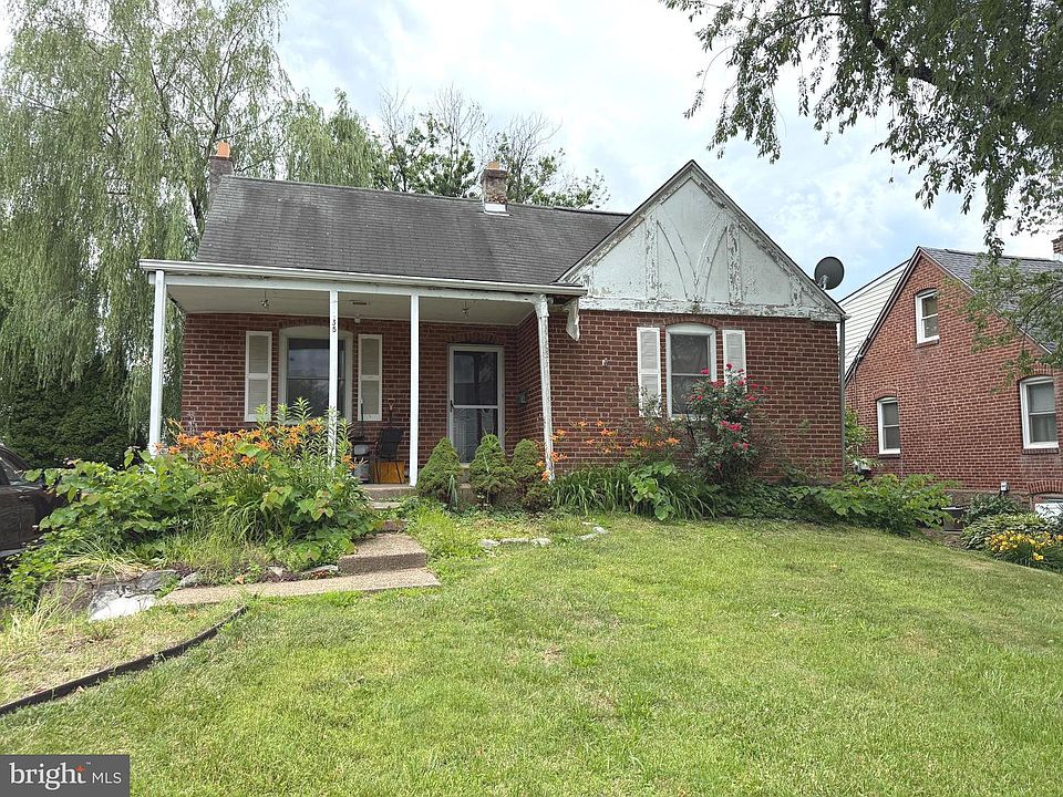 1st image of 35 James Rd