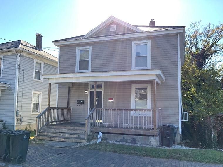 1st image of 1209 Pierce St #B