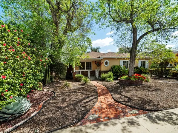 214 S Griffith Park Dr, Burbank, CA 91506
