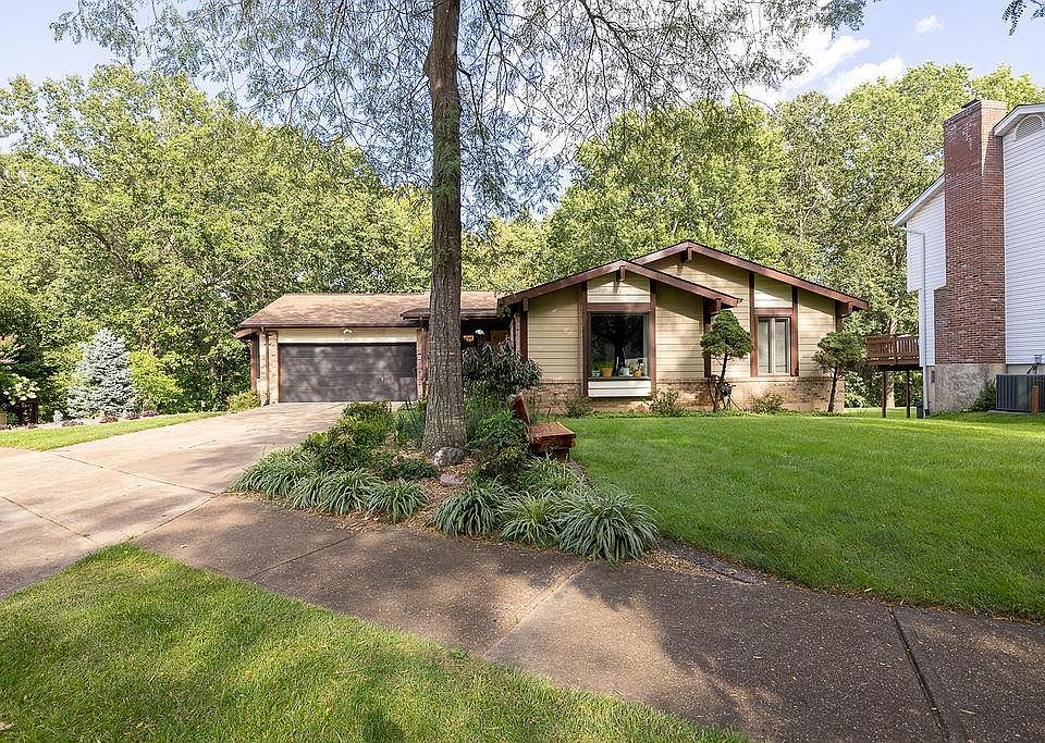 1st image of 5841 Karamar Dr