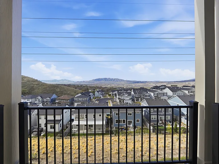 2209 W Swift Fox Dr — Photo 29