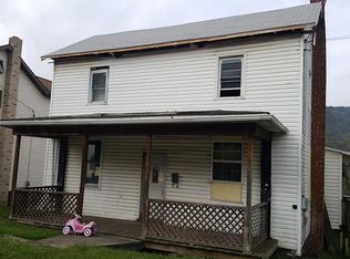 518 Main St, South Fork, PA 15956