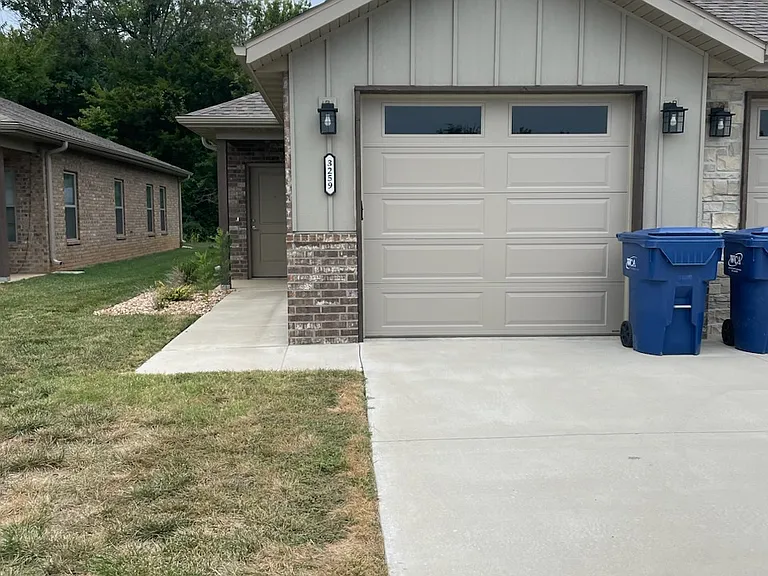 3123 W Reese St — Photo 1
