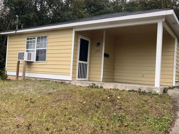 1445 Woodliff St, Macon, GA 31201