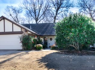 4451 W Trillium Ln, Fayetteville, AR 72704