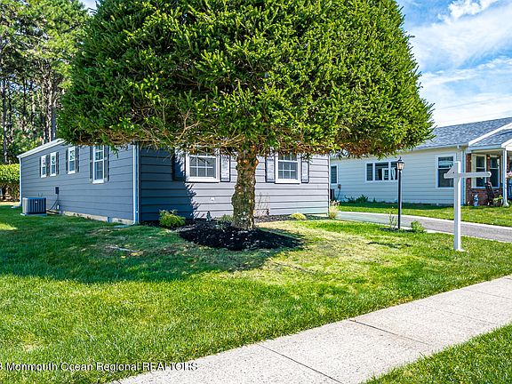 3rd image of 8 Santo Domingo Drive
