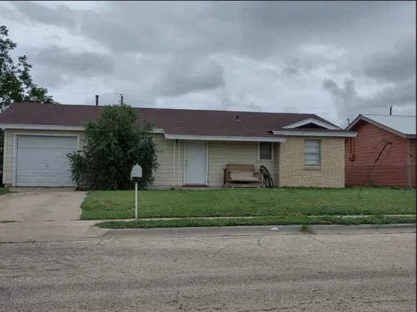 3907 Hamilton St, Big Spring, TX 79720