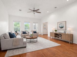 128 W Persimmon Dr, Marble Falls, TX 78654