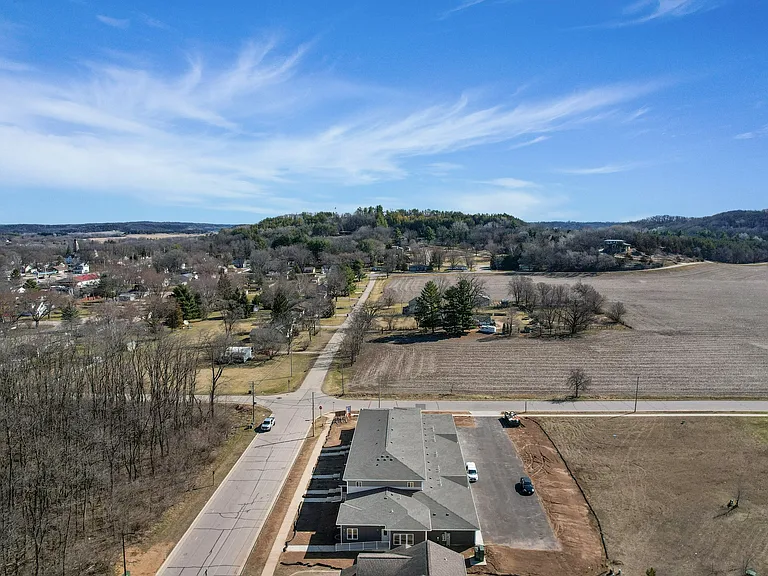 5713 Eternity Dr — Photo 45